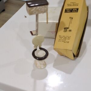 Vintage Style Brown pull chain toilet. 1970